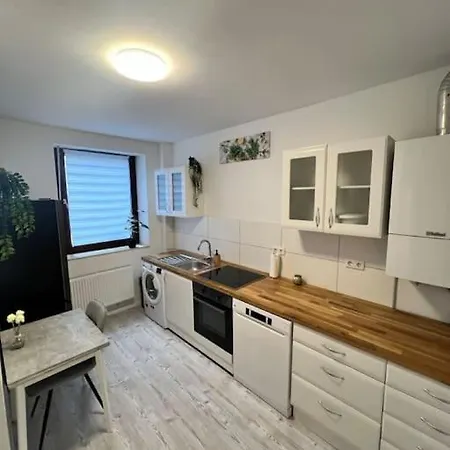 Wohnen Im Zentrum Von In Hubi1 *