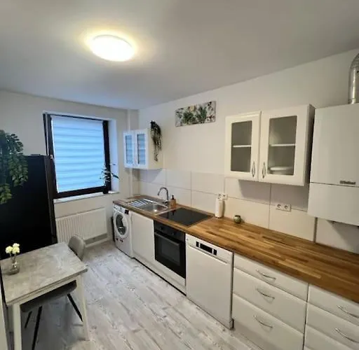 Wohnen Im Zentrum Von In Hubi1 *