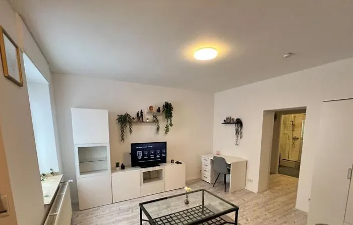 Apartman Wohnen Im Zentrum Von In Hubi1